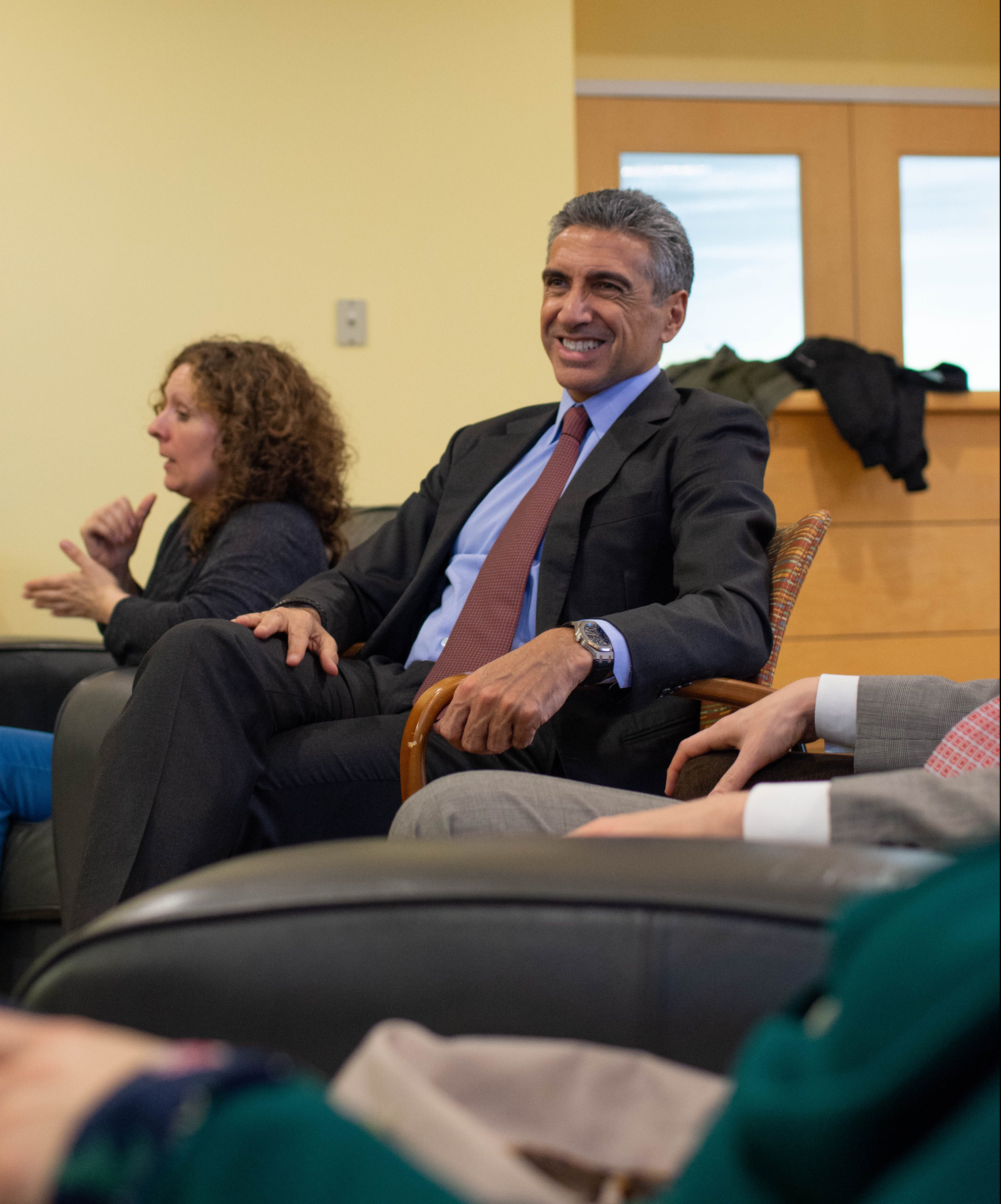 Paul Raphael '83 speaks to a group of international students. Photo courtesy of Rachel Hamner '20.