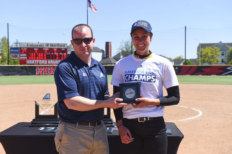 Lamb ‘20 receives America East Elite 18 award.