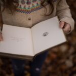 girl reading