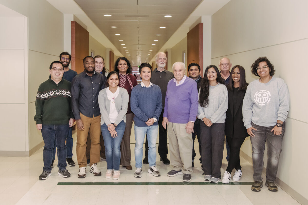 Several faculty and student researchers in who are a part of the UMBC-CARTA team. 