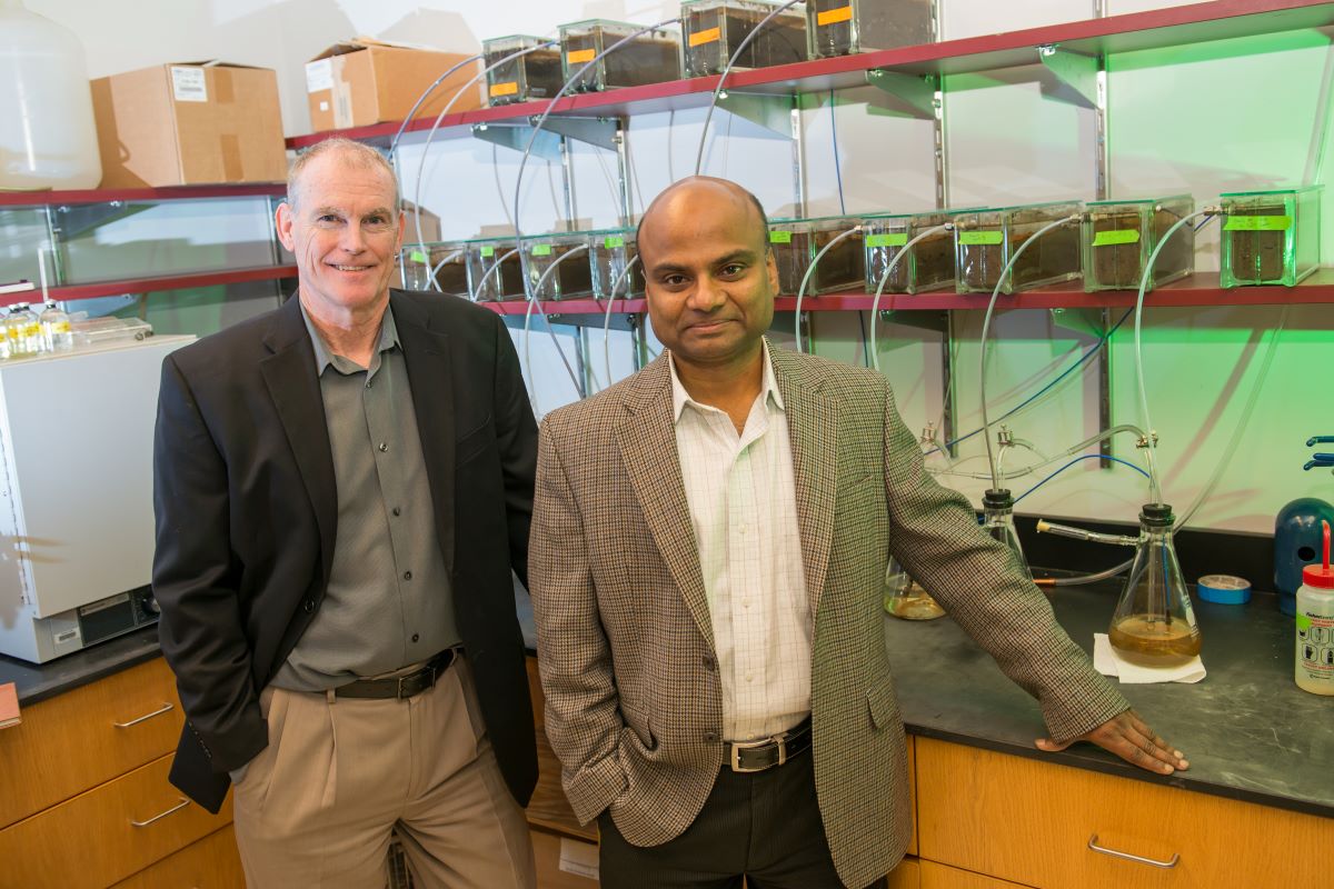 National Institutes Of Environmental Health Sciences Highlight Professor Upal Ghosh’s Work Cleaning Contaminated Waterways