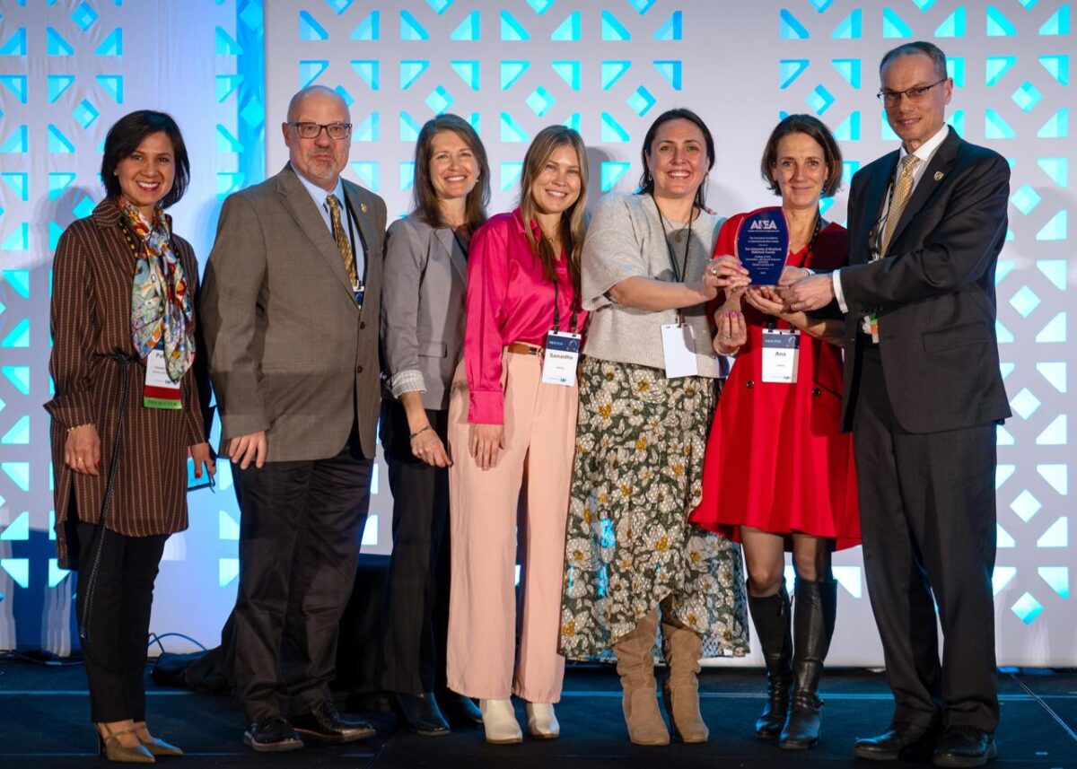 UMBC’s Global Learning Lab receives Innovative Excellence in Internationalization Award