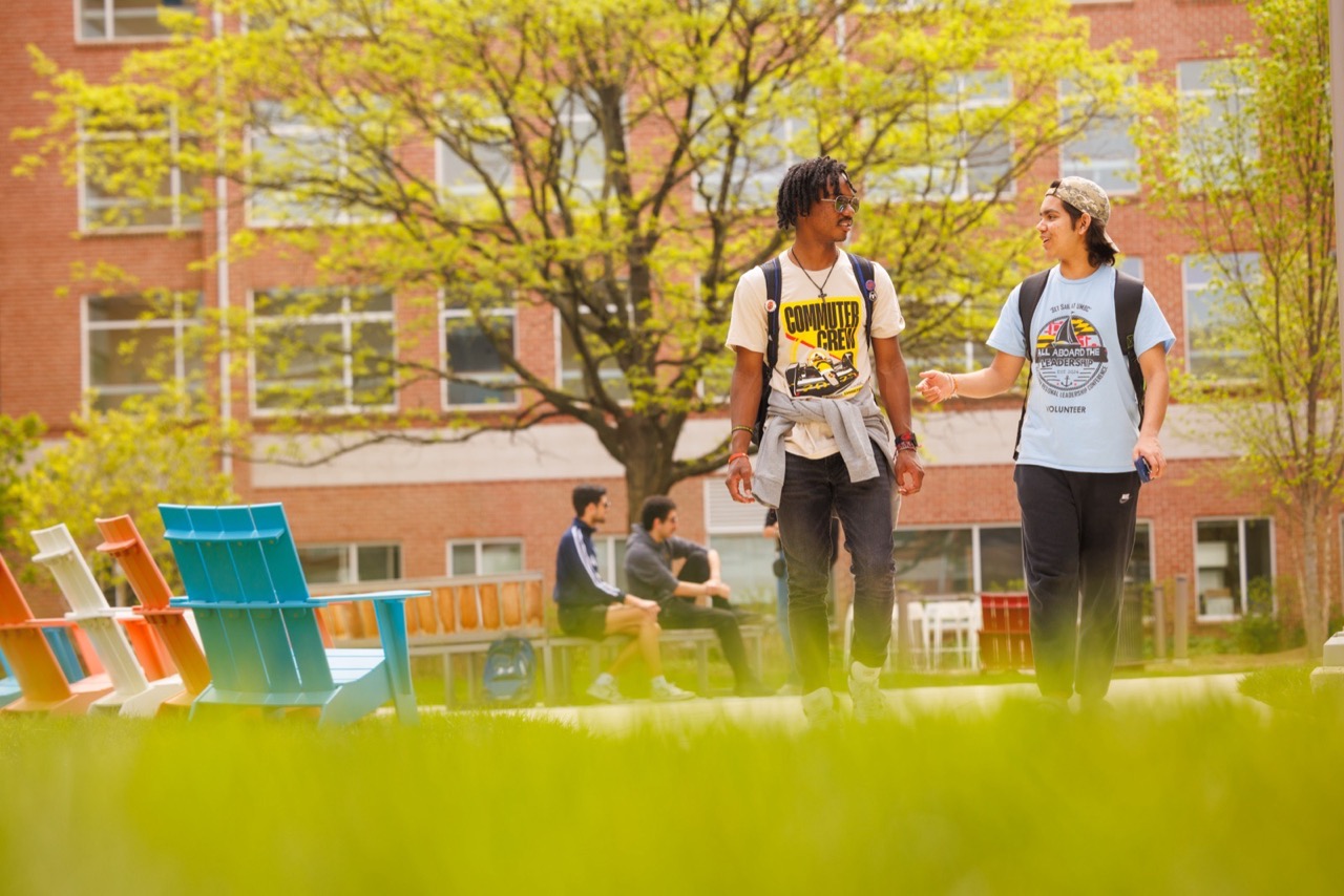 Statue of UMBC Mascot True Grit welcomes Undergraduate Admissions Visitors