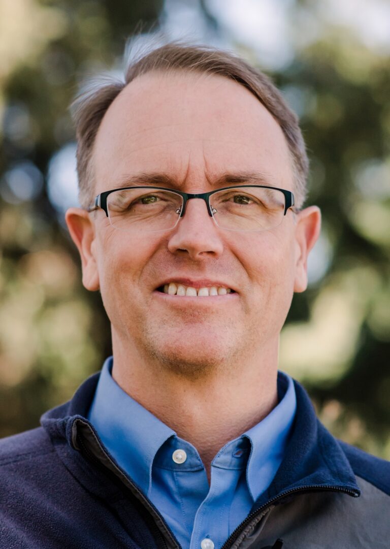 Professor Kevin Erling Omland